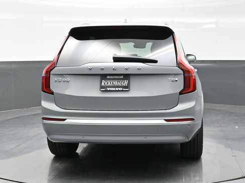 New 2026 Volvo XC90 T8 Plus w/ Protection Package Premier AWD/4WD image 6