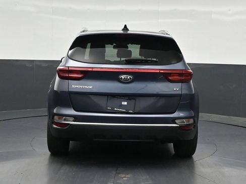 Used 2020 Kia Sportage EX w/ EX Technology Package FWD image 4