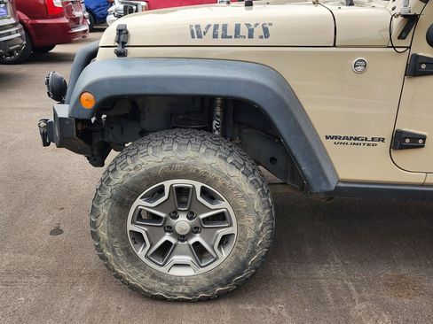 Used 2016 Jeep Wrangler Unlimited Sport AWD/4WD image 13