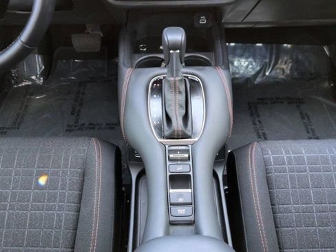 Used 2025 Honda HR-V Sport image 21