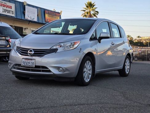 Used 2014 Nissan Versa Note SV w/ Convenience Package FWD image 9