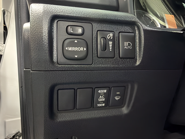 Used 2023 Toyota 4Runner TRD Off-Road Premium w/ Moonroof Package AWD/4WD image 15