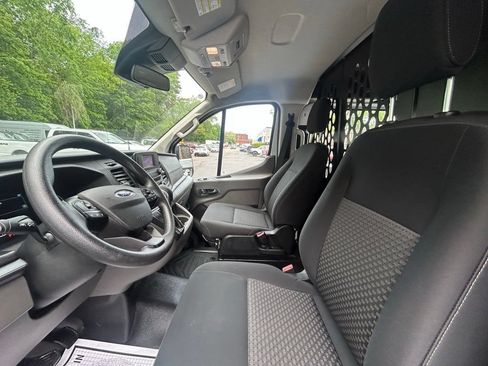 Used 2025 Ford Transit 250 Low Roof w/ Exterior Upgrade Package RWD image 17