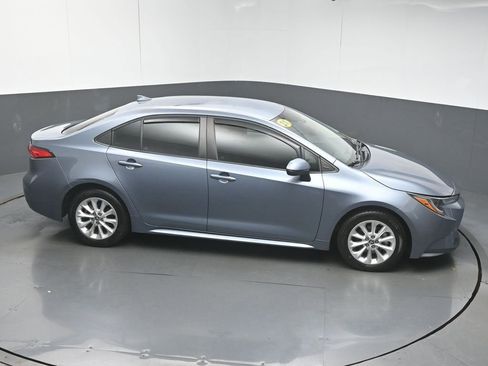 Used 2021 Toyota Corolla LE w/ LE Convenience Package FWD image 46