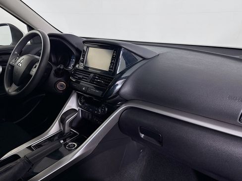 Used 2022 Mitsubishi Eclipse Cross ES AWD/4WD image 27