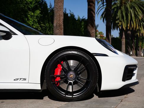 Used 2024 Porsche 911 Targa 4 GTS AWD/4WD image 6