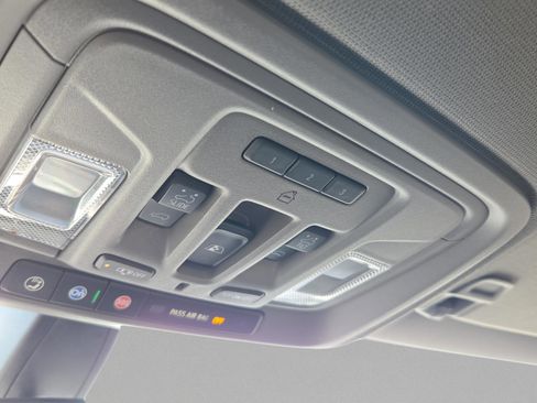 Used 2021 Chevrolet Silverado 1500 LT Trail Boss w/ Convenience Package II image 24