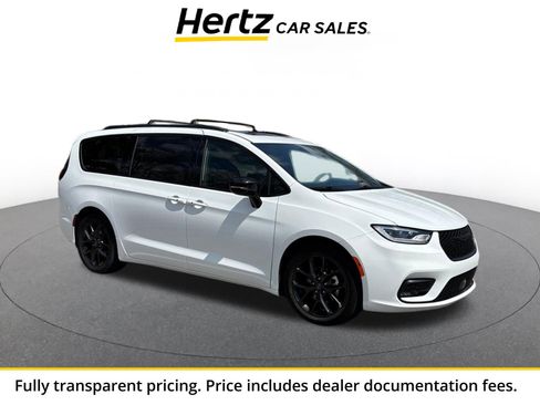 Used 2025 Chrysler Pacifica Limited FWD image 1