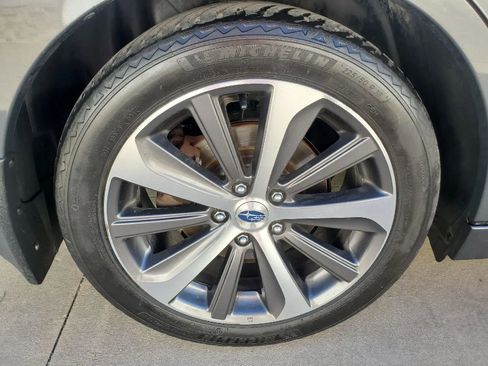 Used 2018 Subaru Legacy 3.6R Limited image 22