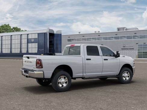 New 2026 RAM 2500 Tradesman AWD/4WD image 27