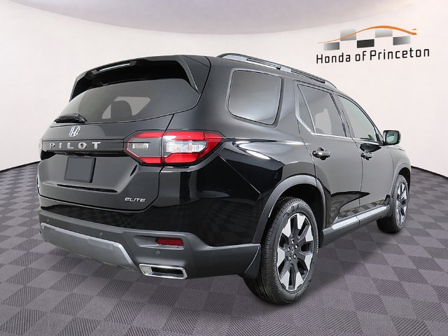 New 2026 Honda Pilot Elite image 3