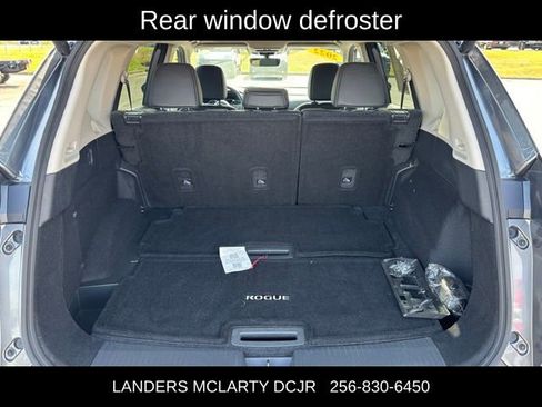 Used 2022 Nissan Rogue SL w/ SL Premium Package AWD/4WD image 17