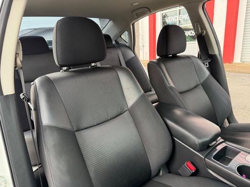 Used 2018 Nissan Altima 2.5 SR w/ Interior Lighting Package FWD image 40