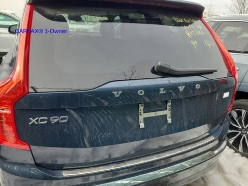 Certified 2024 Volvo XC90 T8 Plus w/ Protection Package Premier image 11