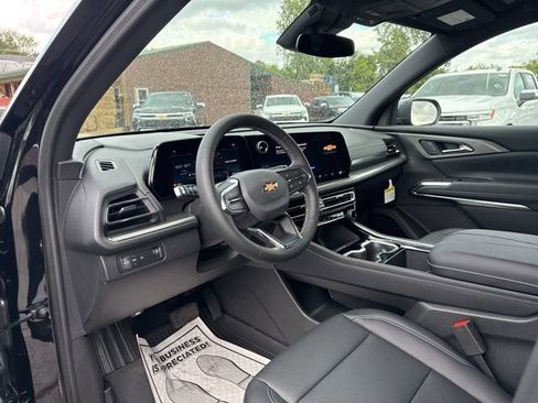 New 2026 Chevrolet Traverse LT w/ LPO, Floor Liner Package FWD image 23