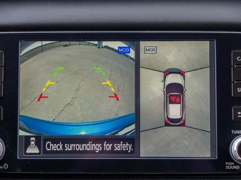 Used 2021 Nissan Kicks SR image 19