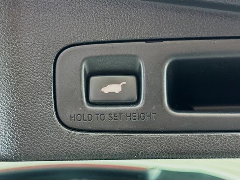 Used 2020 Honda CR-V Touring image 31