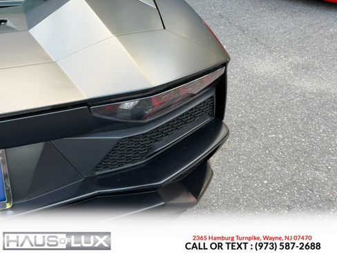 Used 2018 Lamborghini Aventador S AWD/4WD image 36
