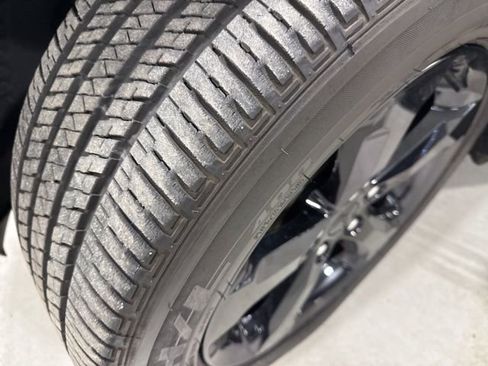 Used 2023 Jeep Grand Cherokee Altitude image 7