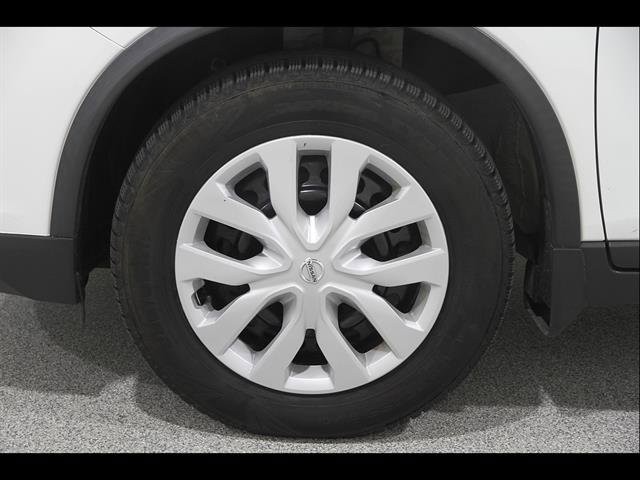 Used 2018 Nissan Rogue S AWD/4WD image 21