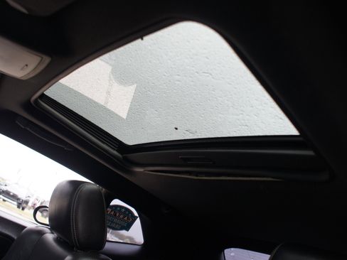 Used 2010 Dodge Challenger R/T image 6