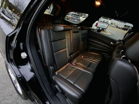 Used 2024 Dodge Durango GT image 19