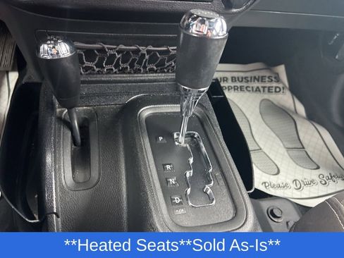 Used 2017 Jeep Wrangler Unlimited Sahara w/ Connectivity Group image 16