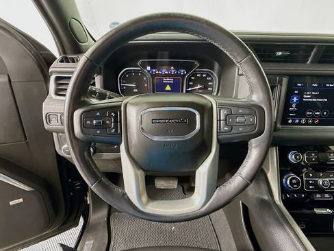 Used 2021 GMC Yukon XL Denali RWD image 11