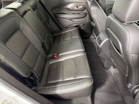 Used 2018 GMC Terrain Denali w/ Advanced Safety Package image 14