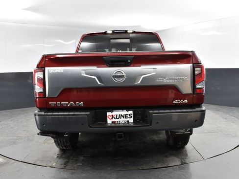 Used 2021 Nissan Titan Platinum Reserve w/ Moonroof Package image 8
