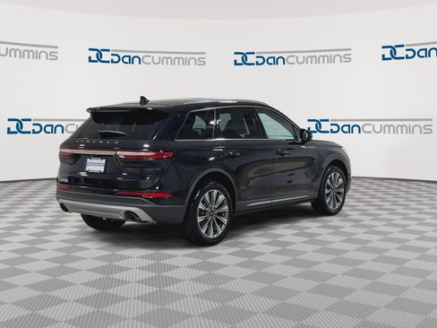 Used 2021 Lincoln Corsair Reserve w/ Equipment Group 201A FWD image 9