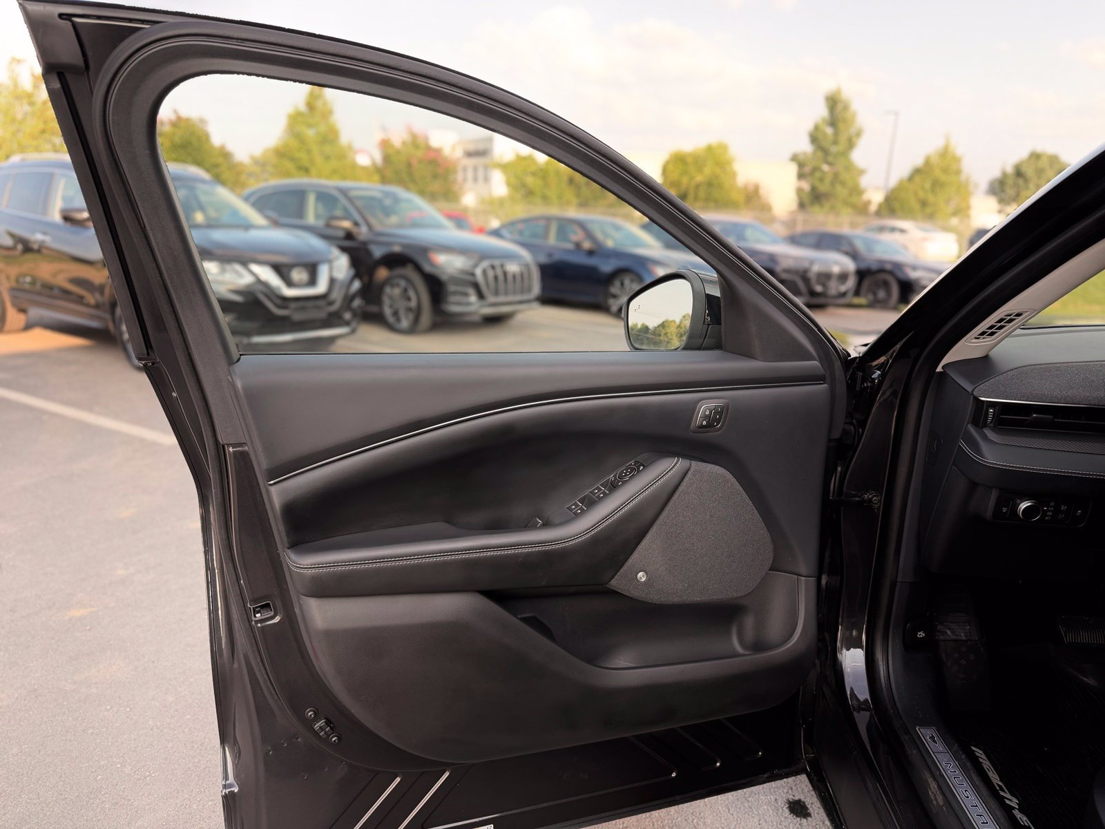 Used 2021 Ford Mustang Mach-E Premium AWD/4WD image 19