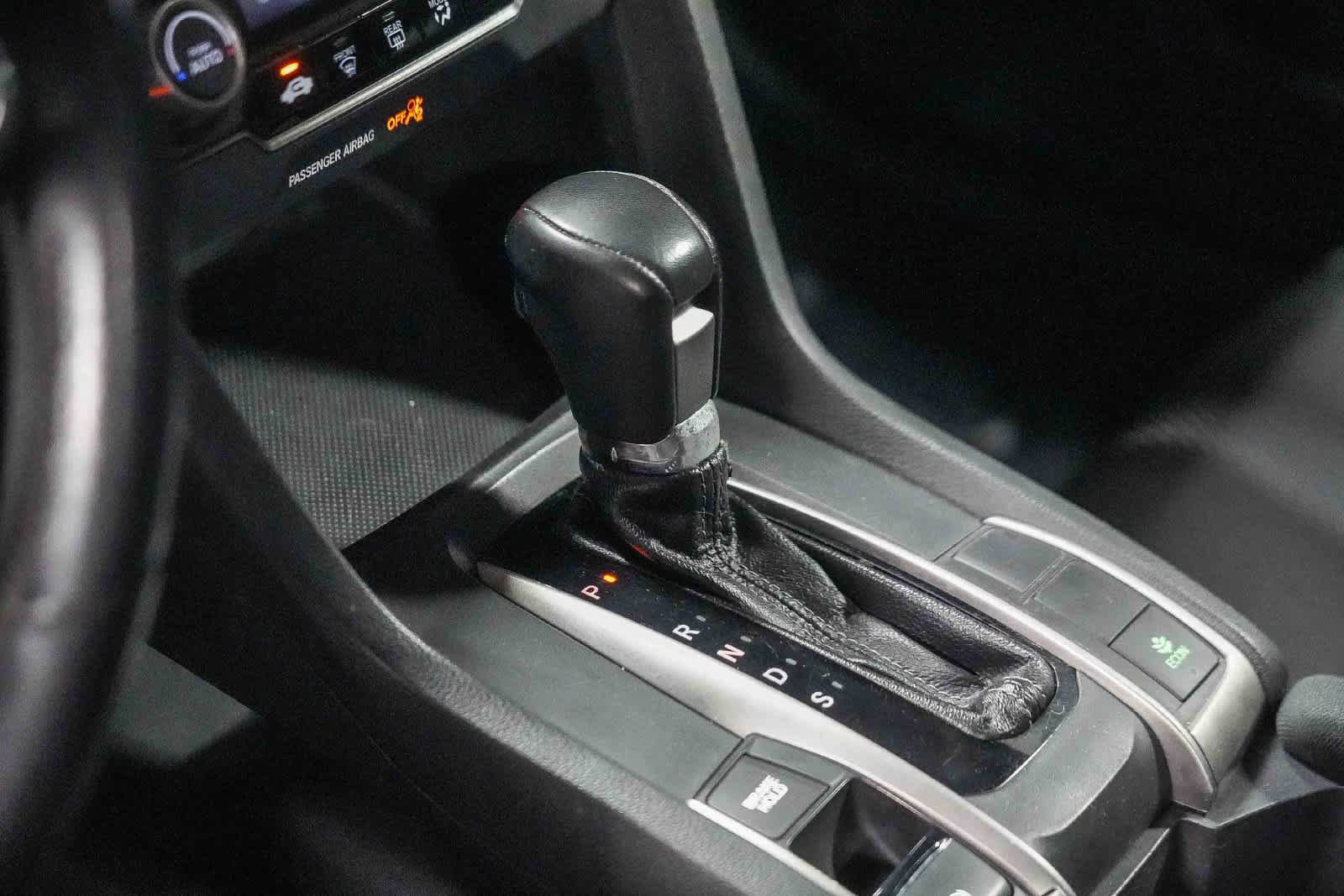 Used 2017 Honda Civic Sport image 19