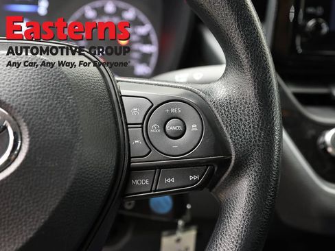 Used 2024 Toyota Corolla LE FWD image 15