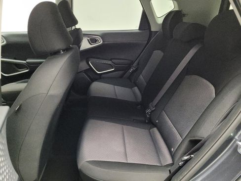 Used 2024 Kia Soul LX w/ Option Group 015 image 18