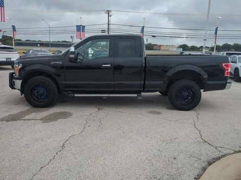 Used 2018 Ford F150 XLT w/ Equipment Group 302A Luxury AWD/4WD image 5