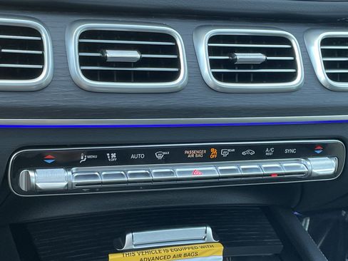 New 2026 Mercedes-Benz GLS 450 4MATIC image 31