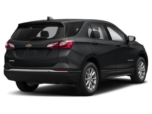 Used 2021 Chevrolet Equinox LS w/ LS Convenience Package AWD/4WD image 5