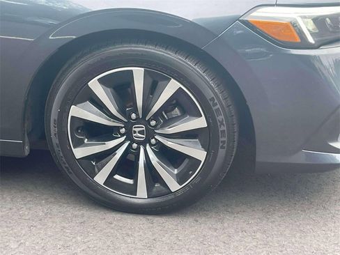 Certified 2023 Honda Civic EX-L image 8