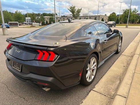 Used 2024 Ford Mustang GT Premium RWD image 5