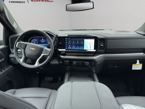 New 2026 Chevrolet Silverado 3500 LT w/ All Star Edition image 15