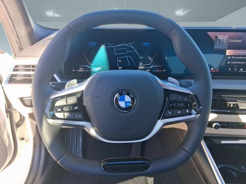 Used 2026 BMW 330i Sedan w/ Convenience Package RWD image 21