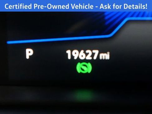 Certified 2024 Volkswagen Taos SE image 14