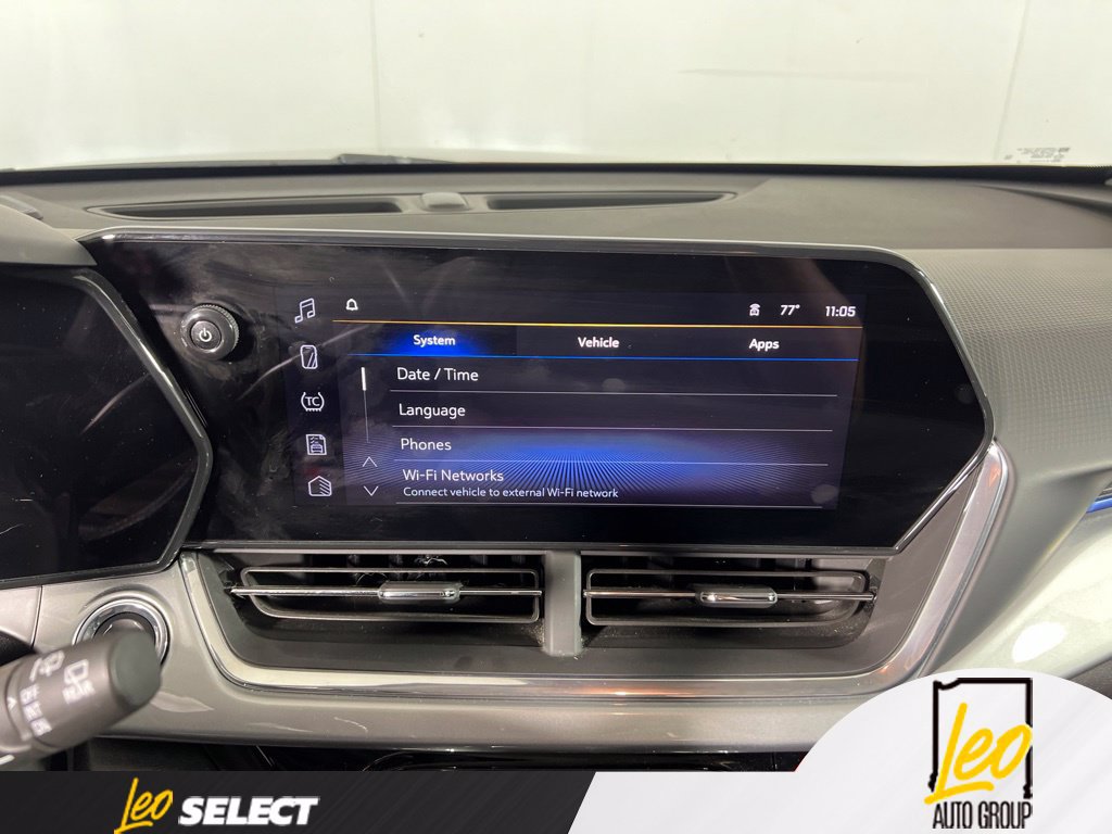 Used 2025 Chevrolet Trax LT w/ Driver Confidence Package FWD image 22