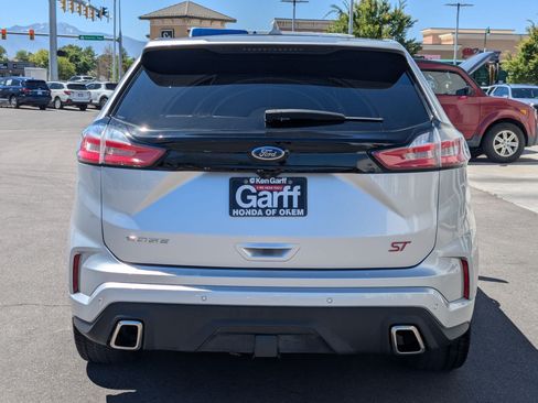 Used 2019 Ford Edge ST w/ Equipment Group 401A AWD/4WD image 7