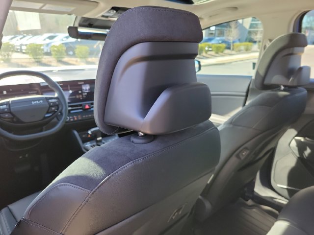 New 2026 Kia Sportage SX AWD/4WD image 13