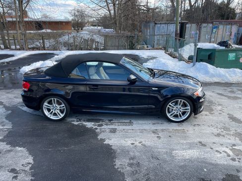 Used 2013 BMW 135i Convertible image 34