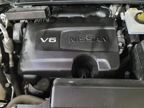 Used 2020 Nissan Pathfinder SL AWD/4WD image 30