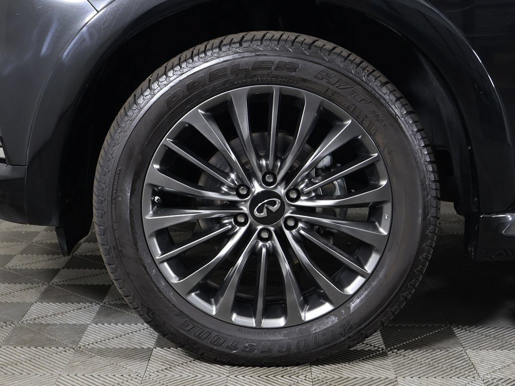 Used 2024 INFINITI QX80 Sensory AWD/4WD image 29