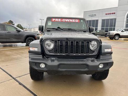 Used 2024 Jeep Wrangler Sport S image 2